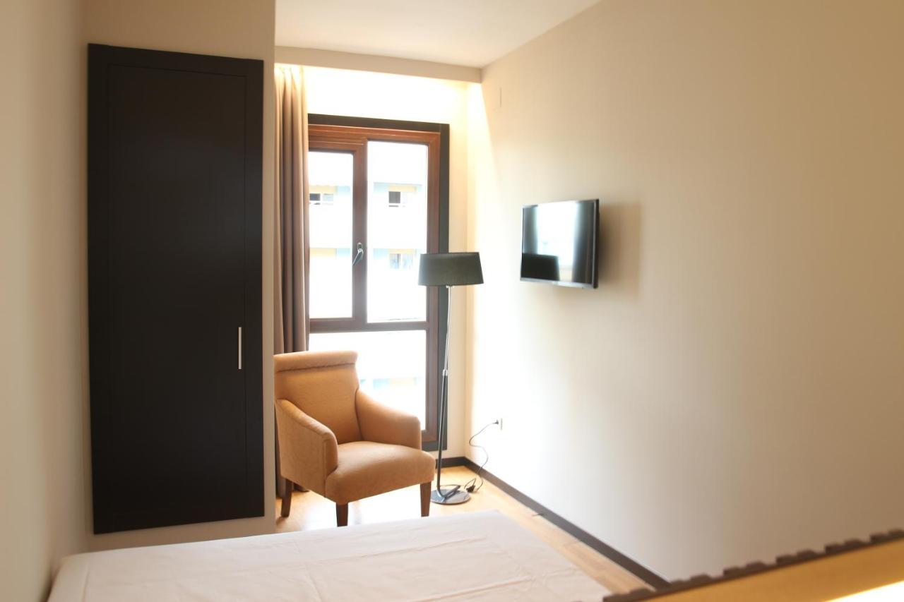 Hotel Alcantara Caceres Exterior photo